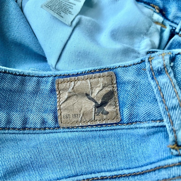 American Eagle Light Wash Jeggings - Size 6 Short - Picture 8 of 10